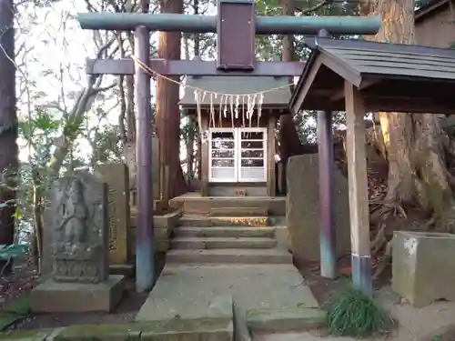 素鵞熊野神社の鳥居