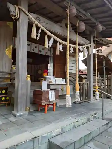 仙台八坂神社の{uncategorized: "未分類", other: "その他", undefined: "問題あり", building: "その他建物", grave: "お墓", sacred_gate: "鳥居", guardian: "狛犬", statue: "像", buddha: "仏像", history: "歴史", nature: "自然", garden: "庭園", animal: "動物", pagoda: "塔", temizu: "手水舎", mountain_gate: "山門・神門", sanctuary: "本殿・本堂", subordinate: "末社・摂社", art: "芸術", scenery: "景色", jizo: "地蔵", ema: "絵馬", goshuin: "御朱印", omikuji: "おみくじ", items: "授与品その他", amulet: "お守り", goshuincho: "御朱印帳", eats: "食事", festival: "お祭り", votive_dance: "神楽", shichigosan: "七五三参", wedding: "結婚式", experience: "体験その他", initially: "初詣", around: "周辺", anti_infection: "感染症対策"}