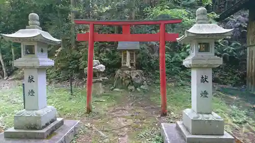 熊野神社の末社