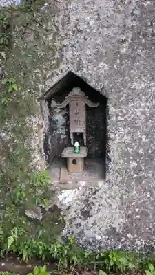 諏訪神社の末社・摂社
