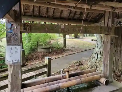 白河神社の手水