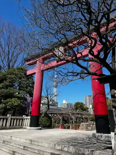 亀戸天神社の{uncategorized: "未分類", other: "その他", undefined: "問題あり", building: "その他建物", grave: "お墓", sacred_gate: "鳥居", guardian: "狛犬", statue: "像", buddha: "仏像", history: "歴史", nature: "自然", garden: "庭園", animal: "動物", pagoda: "塔", temizu: "手水舎", mountain_gate: "山門・神門", sanctuary: "本殿・本堂", subordinate: "末社・摂社", art: "芸術", scenery: "景色", jizo: "地蔵", ema: "絵馬", goshuin: "御朱印", omikuji: "おみくじ", items: "授与品その他", amulet: "お守り", goshuincho: "御朱印帳", eats: "食事", festival: "お祭り", votive_dance: "神楽", shichigosan: "七五三参", wedding: "結婚式", experience: "体験その他", initially: "初詣", around: "周辺", anti_infection: "感染症対策"}