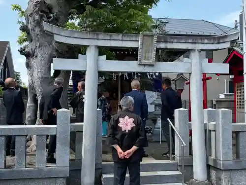秋葉神社の{uncategorized: "未分類", other: "その他", undefined: "問題あり", building: "その他建物", grave: "お墓", sacred_gate: "鳥居", guardian: "狛犬", statue: "像", buddha: "仏像", history: "歴史", nature: "自然", garden: "庭園", animal: "動物", pagoda: "塔", temizu: "手水舎", mountain_gate: "山門・神門", sanctuary: "本殿・本堂", subordinate: "末社・摂社", art: "芸術", scenery: "景色", jizo: "地蔵", ema: "絵馬", goshuin: "御朱印", omikuji: "おみくじ", items: "授与品その他", amulet: "お守り", goshuincho: "御朱印帳", eats: "食事", festival: "お祭り", votive_dance: "神楽", shichigosan: "七五三参", wedding: "結婚式", experience: "体験その他", initially: "初詣", around: "周辺", anti_infection: "感染症対策"}