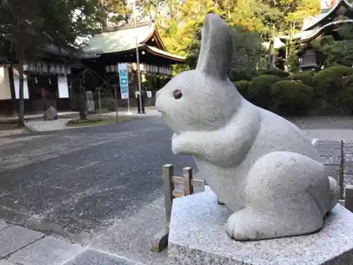 岡崎神社の狛犬