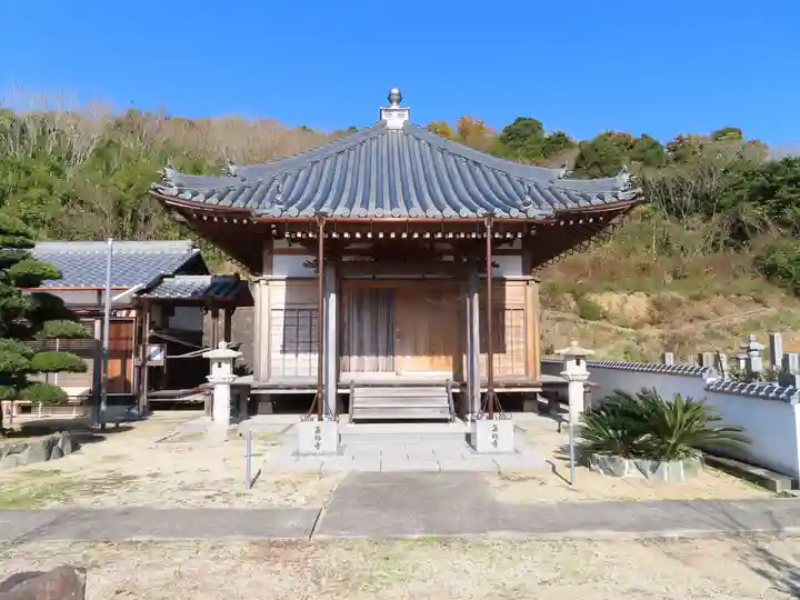 薬師寺の本殿・本堂