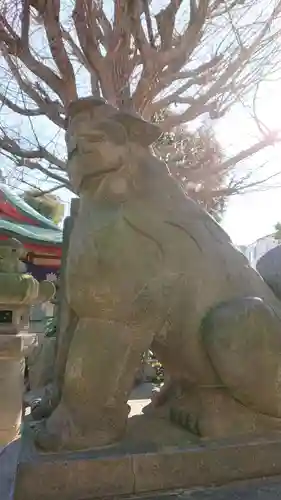 秋葉神社の狛犬
