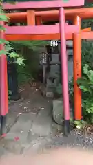 栗川稲荷神社の末社