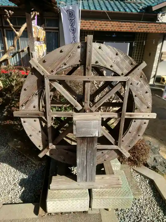 水宮神社の{uncategorized: "未分類", other: "その他", undefined: "問題あり", building: "その他建物", grave: "お墓", sacred_gate: "鳥居", guardian: "狛犬", statue: "像", buddha: "仏像", history: "歴史", nature: "自然", garden: "庭園", animal: "動物", pagoda: "塔", temizu: "手水舎", mountain_gate: "山門・神門", sanctuary: "本殿・本堂", subordinate: "末社・摂社", art: "芸術", scenery: "景色", jizo: "地蔵", ema: "絵馬", goshuin: "御朱印", omikuji: "おみくじ", items: "授与品その他", amulet: "お守り", goshuincho: "御朱印帳", eats: "食事", festival: "お祭り", votive_dance: "神楽", shichigosan: "七五三参", wedding: "結婚式", experience: "体験その他", initially: "初詣", around: "周辺", anti_infection: "感染症対策"}