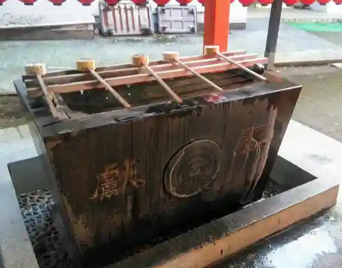 豊栄稲荷神社の手水舎