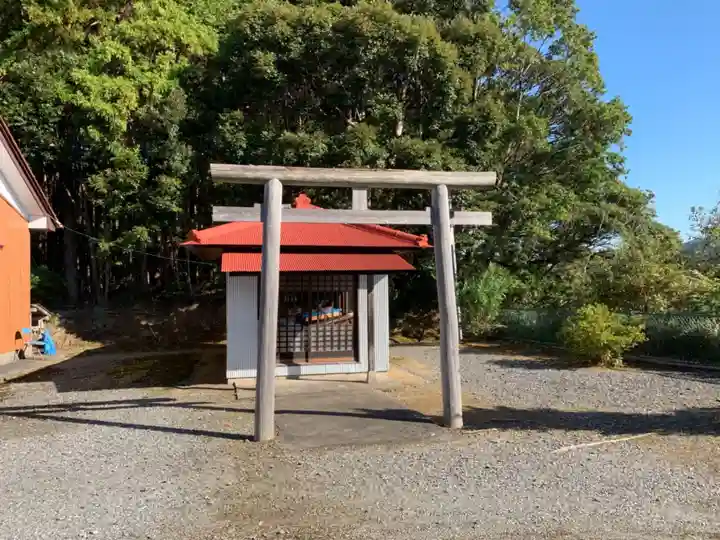 熊野神社の本殿・本堂