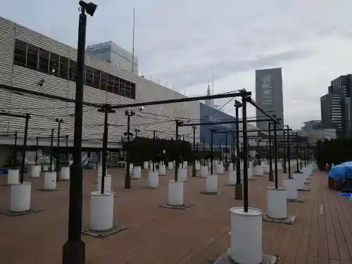 京王開運稲荷大明神の周辺