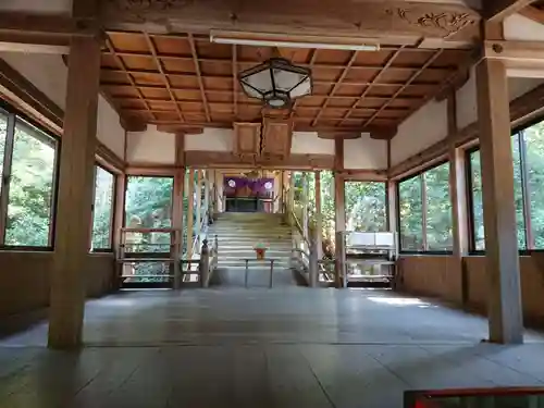 八幡神社の本殿・本堂