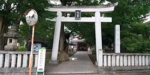 戸部杉山神社の鳥居