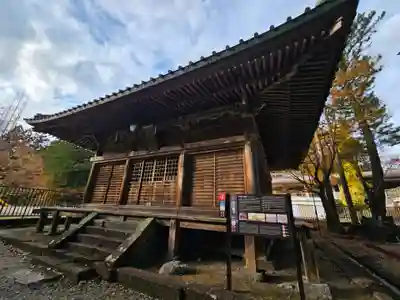 四本龍寺の本殿・本堂