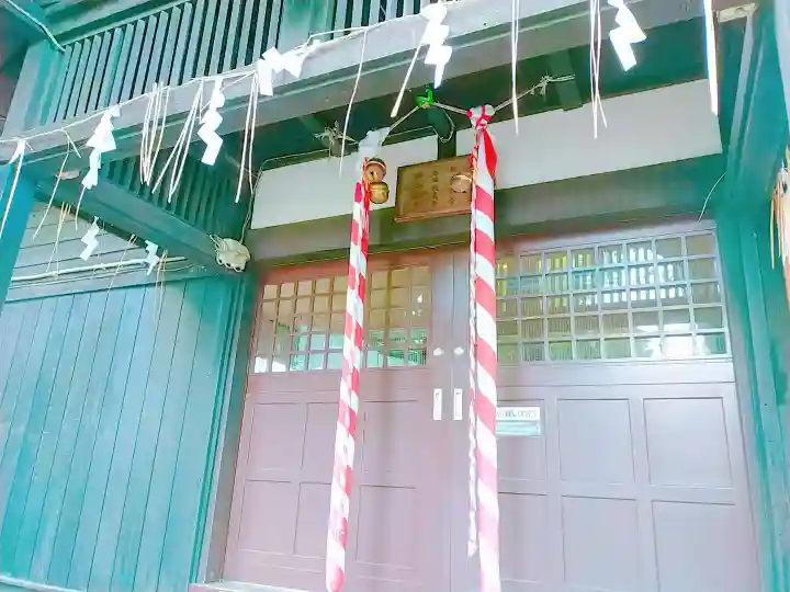 中の島神社の本殿・本堂