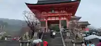 清水寺の山門・神門