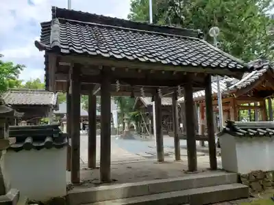 八幡宮(八幡町)の山門・神門