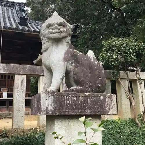 土呂八幡宮の狛犬