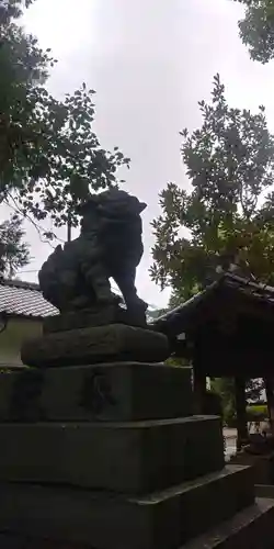 諸羽神社の狛犬