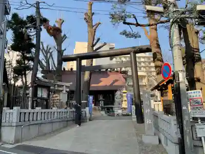 高円寺氷川神社の鳥居