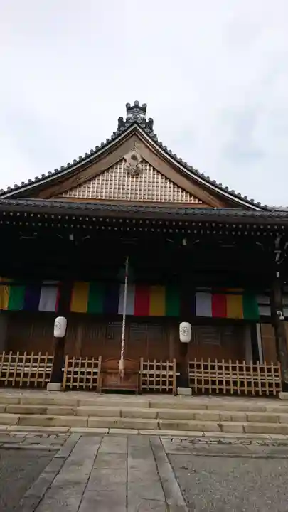 妙蓮寺の本殿・本堂
