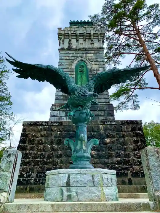 宮城縣護國神社の塔
