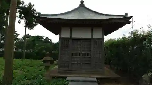 成等寺の本殿・本堂
