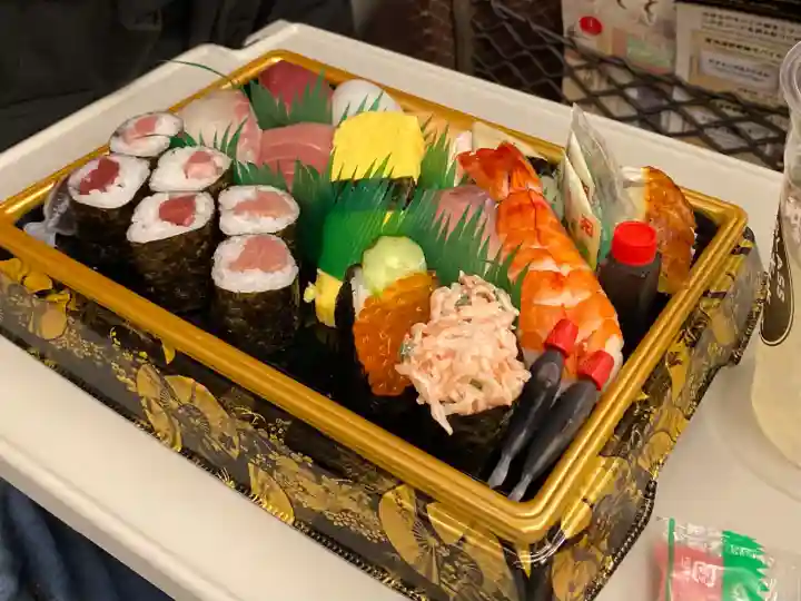 鹿苑寺(金閣寺)の{uncategorized: "未分類", other: "その他", undefined: "問題あり", building: "その他建物", grave: "お墓", sacred_gate: "鳥居", guardian: "狛犬", statue: "像", buddha: "仏像", history: "歴史", nature: "自然", garden: "庭園", animal: "動物", pagoda: "塔", temizu: "手水舎", mountain_gate: "山門・神門", sanctuary: "本殿・本堂", subordinate: "末社・摂社", art: "芸術", scenery: "景色", jizo: "地蔵", ema: "絵馬", goshuin: "御朱印", omikuji: "おみくじ", items: "授与品その他", amulet: "お守り", goshuincho: "御朱印帳", eats: "食事", festival: "お祭り", votive_dance: "神楽", shichigosan: "七五三参", wedding: "結婚式", experience: "体験その他", initially: "初詣", around: "周辺", anti_infection: "感染症対策"}