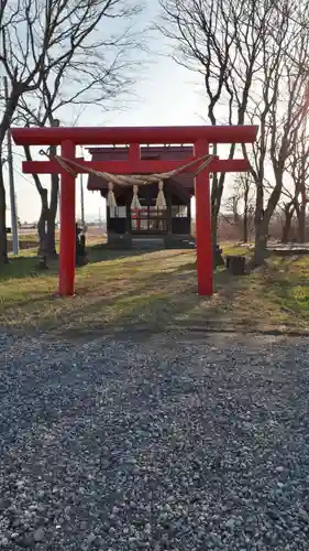 社台稲荷神社の鳥居