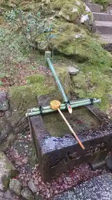 伊奈波神社の手水舎