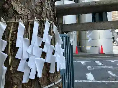 箒銀杏天満宮の{uncategorized: "未分類", other: "その他", undefined: "問題あり", building: "その他建物", grave: "お墓", sacred_gate: "鳥居", guardian: "狛犬", statue: "像", buddha: "仏像", history: "歴史", nature: "自然", garden: "庭園", animal: "動物", pagoda: "塔", temizu: "手水舎", mountain_gate: "山門・神門", sanctuary: "本殿・本堂", subordinate: "末社・摂社", art: "芸術", scenery: "景色", jizo: "地蔵", ema: "絵馬", goshuin: "御朱印", omikuji: "おみくじ", items: "授与品その他", amulet: "お守り", goshuincho: "御朱印帳", eats: "食事", festival: "お祭り", votive_dance: "神楽", shichigosan: "七五三参", wedding: "結婚式", experience: "体験その他", initially: "初詣", around: "周辺", anti_infection: "感染症対策"}
