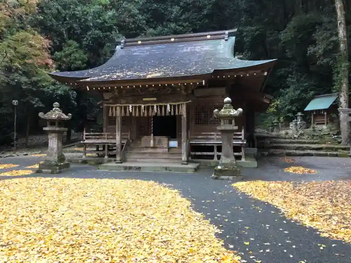 美奈宜神社の本殿・本堂