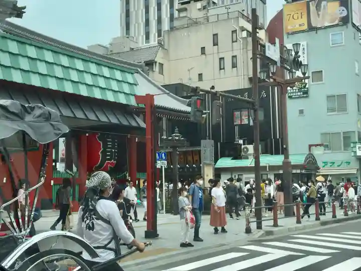 浅草寺の周辺