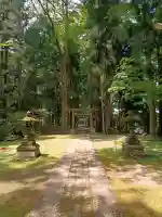 神明社の{uncategorized: "未分類", other: "その他", undefined: "問題あり", building: "その他建物", grave: "お墓", sacred_gate: "鳥居", guardian: "狛犬", statue: "像", buddha: "仏像", history: "歴史", nature: "自然", garden: "庭園", animal: "動物", pagoda: "塔", temizu: "手水舎", mountain_gate: "山門・神門", sanctuary: "本殿・本堂", subordinate: "末社・摂社", art: "芸術", scenery: "景色", jizo: "地蔵", ema: "絵馬", goshuin: "御朱印", omikuji: "おみくじ", items: "授与品その他", amulet: "お守り", goshuincho: "御朱印帳", eats: "食事", festival: "お祭り", votive_dance: "神楽", shichigosan: "七五三参", wedding: "結婚式", experience: "体験その他", initially: "初詣", around: "周辺", anti_infection: "感染症対策"}