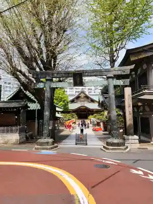 湯島天満宮の{uncategorized: "未分類", other: "その他", undefined: "問題あり", building: "その他建物", grave: "お墓", sacred_gate: "鳥居", guardian: "狛犬", statue: "像", buddha: "仏像", history: "歴史", nature: "自然", garden: "庭園", animal: "動物", pagoda: "塔", temizu: "手水舎", mountain_gate: "山門・神門", sanctuary: "本殿・本堂", subordinate: "末社・摂社", art: "芸術", scenery: "景色", jizo: "地蔵", ema: "絵馬", goshuin: "御朱印", omikuji: "おみくじ", items: "授与品その他", amulet: "お守り", goshuincho: "御朱印帳", eats: "食事", festival: "お祭り", votive_dance: "神楽", shichigosan: "七五三参", wedding: "結婚式", experience: "体験その他", initially: "初詣", around: "周辺", anti_infection: "感染症対策"}