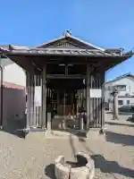 和泉神社の{uncategorized: "未分類", other: "その他", undefined: "問題あり", building: "その他建物", grave: "お墓", sacred_gate: "鳥居", guardian: "狛犬", statue: "像", buddha: "仏像", history: "歴史", nature: "自然", garden: "庭園", animal: "動物", pagoda: "塔", temizu: "手水舎", mountain_gate: "山門・神門", sanctuary: "本殿・本堂", subordinate: "末社・摂社", art: "芸術", scenery: "景色", jizo: "地蔵", ema: "絵馬", goshuin: "御朱印", omikuji: "おみくじ", items: "授与品その他", amulet: "お守り", goshuincho: "御朱印帳", eats: "食事", festival: "お祭り", votive_dance: "神楽", shichigosan: "七五三参", wedding: "結婚式", experience: "体験その他", initially: "初詣", around: "周辺", anti_infection: "感染症対策"}