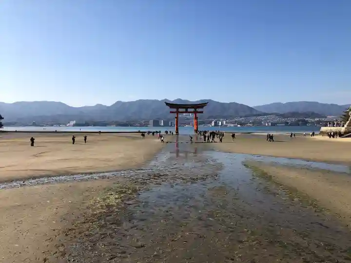 厳島神社(広島県)