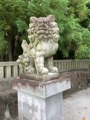 針名神社の狛犬
