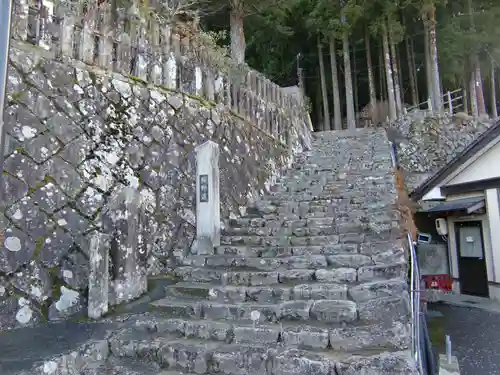 青岸渡寺のその他建物