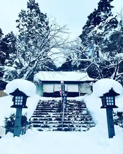 土津神社｜こどもと出世の神さまの本殿・本堂