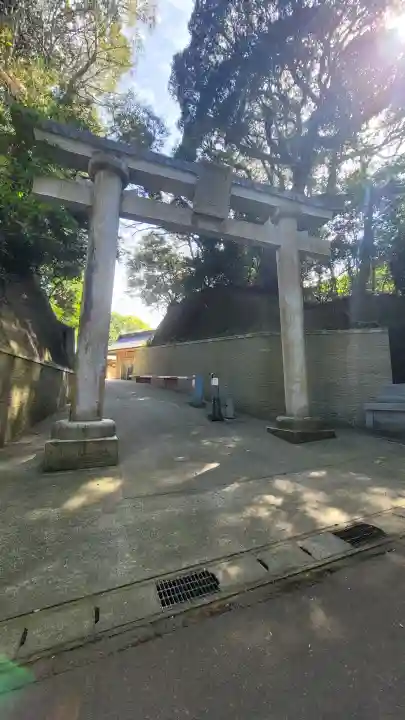 猿田神社の{uncategorized: "未分類", other: "その他", undefined: "問題あり", building: "その他建物", grave: "お墓", sacred_gate: "鳥居", guardian: "狛犬", statue: "像", buddha: "仏像", history: "歴史", nature: "自然", garden: "庭園", animal: "動物", pagoda: "塔", temizu: "手水舎", mountain_gate: "山門・神門", sanctuary: "本殿・本堂", subordinate: "末社・摂社", art: "芸術", scenery: "景色", jizo: "地蔵", ema: "絵馬", goshuin: "御朱印", omikuji: "おみくじ", items: "授与品その他", amulet: "お守り", goshuincho: "御朱印帳", eats: "食事", festival: "お祭り", votive_dance: "神楽", shichigosan: "七五三参", wedding: "結婚式", experience: "体験その他", initially: "初詣", around: "周辺", anti_infection: "感染症対策"}