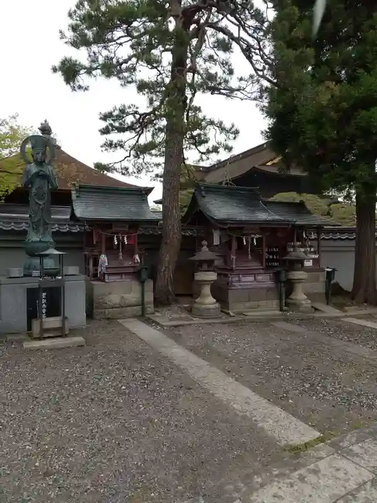 善光寺大勧進の末社・摂社