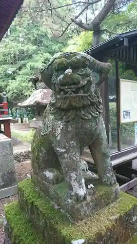 斗藏寺の狛犬