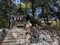 日咩坂鐘乳穴神社の末社・摂社