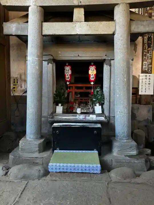 品川神社の{uncategorized: "未分類", other: "その他", undefined: "問題あり", building: "その他建物", grave: "お墓", sacred_gate: "鳥居", guardian: "狛犬", statue: "像", buddha: "仏像", history: "歴史", nature: "自然", garden: "庭園", animal: "動物", pagoda: "塔", temizu: "手水舎", mountain_gate: "山門・神門", sanctuary: "本殿・本堂", subordinate: "末社・摂社", art: "芸術", scenery: "景色", jizo: "地蔵", ema: "絵馬", goshuin: "御朱印", omikuji: "おみくじ", items: "授与品その他", amulet: "お守り", goshuincho: "御朱印帳", eats: "食事", festival: "お祭り", votive_dance: "神楽", shichigosan: "七五三参", wedding: "結婚式", experience: "体験その他", initially: "初詣", around: "周辺", anti_infection: "感染症対策"}