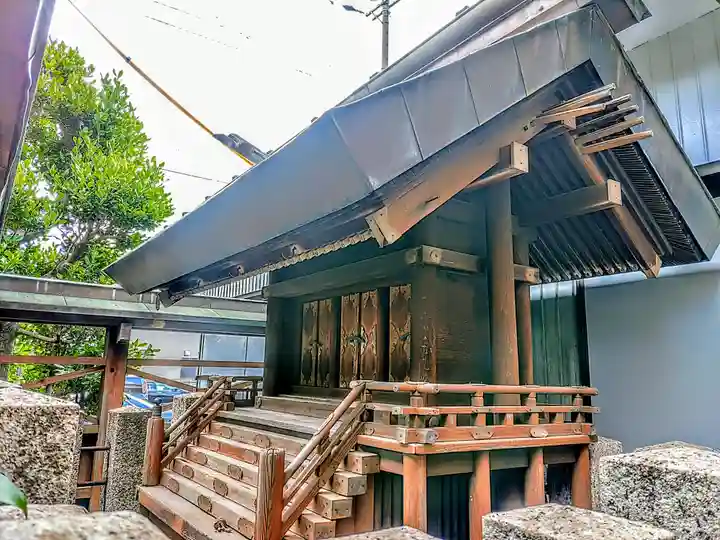 大磯神社の本殿・本堂
