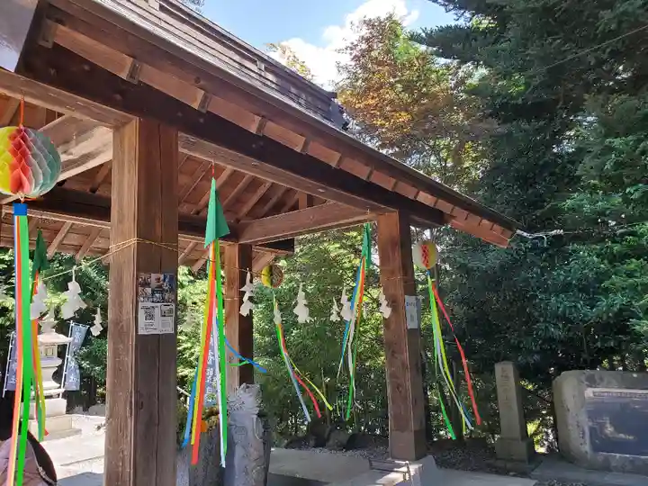 滑川神社 - 仕事と子どもの守り神の手水舎