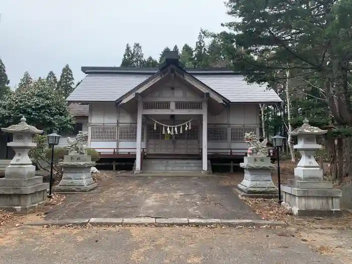 雷公神社の本殿