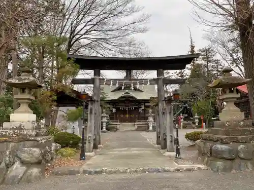 皆野椋神社の鳥居