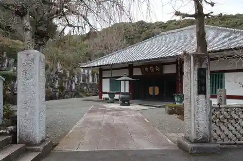 向陽寺の本殿・本堂